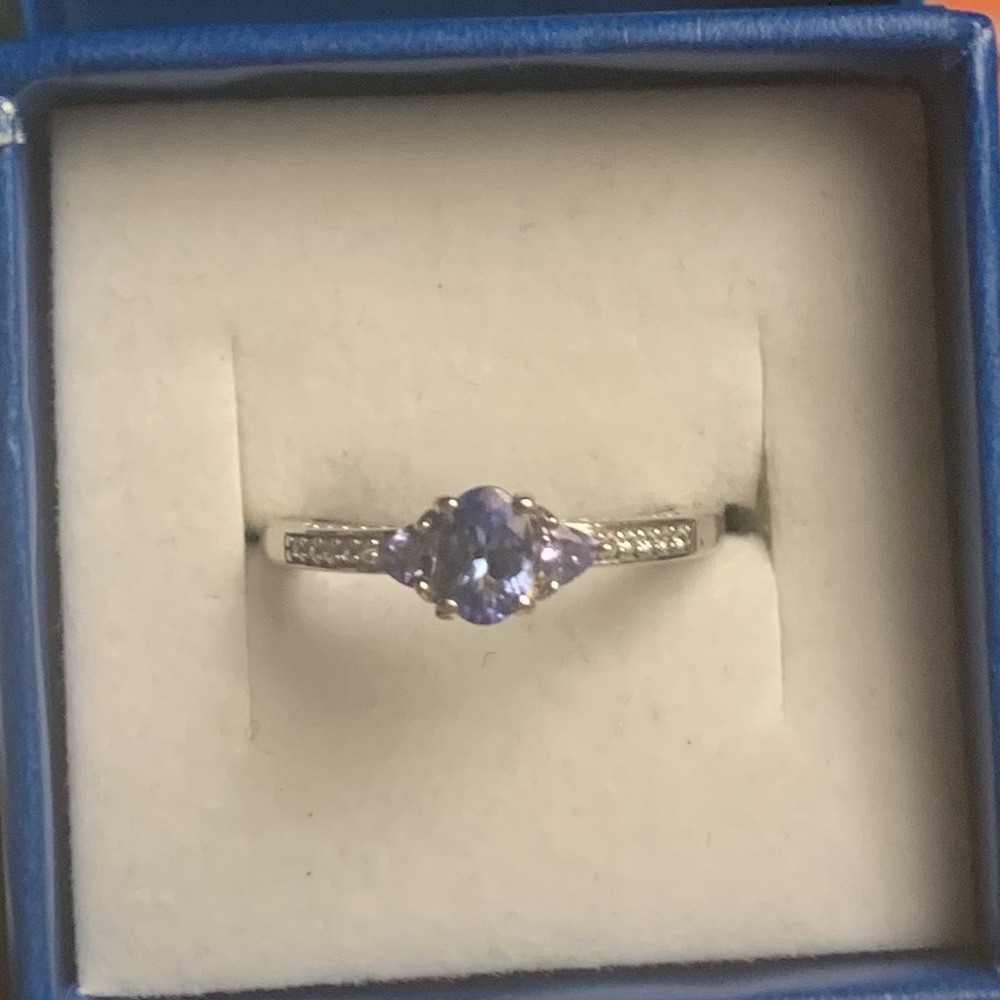 Genuine oval & trillion cut tanzanite zircon ring - Picture 13 of 14